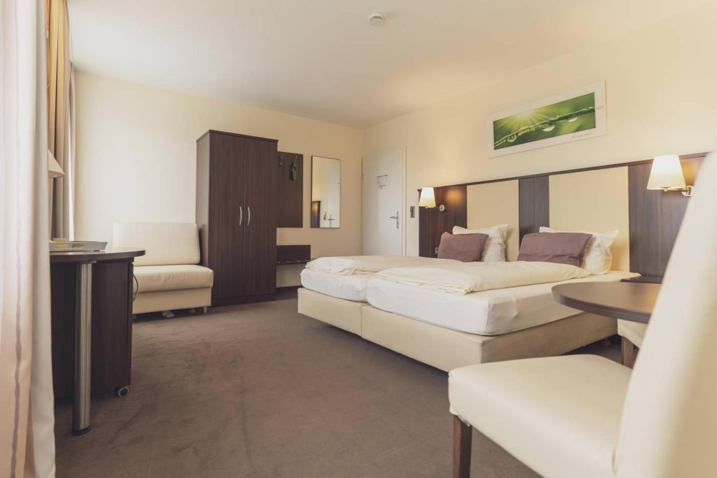 Hotel - Restaurant Sonneneck Dornstetten Экстерьер фото